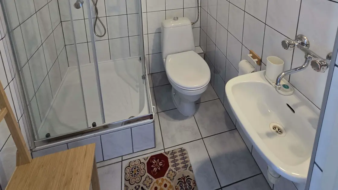 pokój z łazienką pod Mrągowem